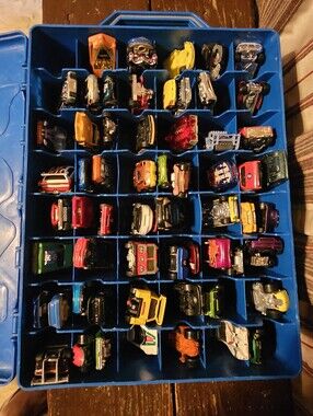 1999 Hot Wheels Case And Vintage Hot Wheel Cars